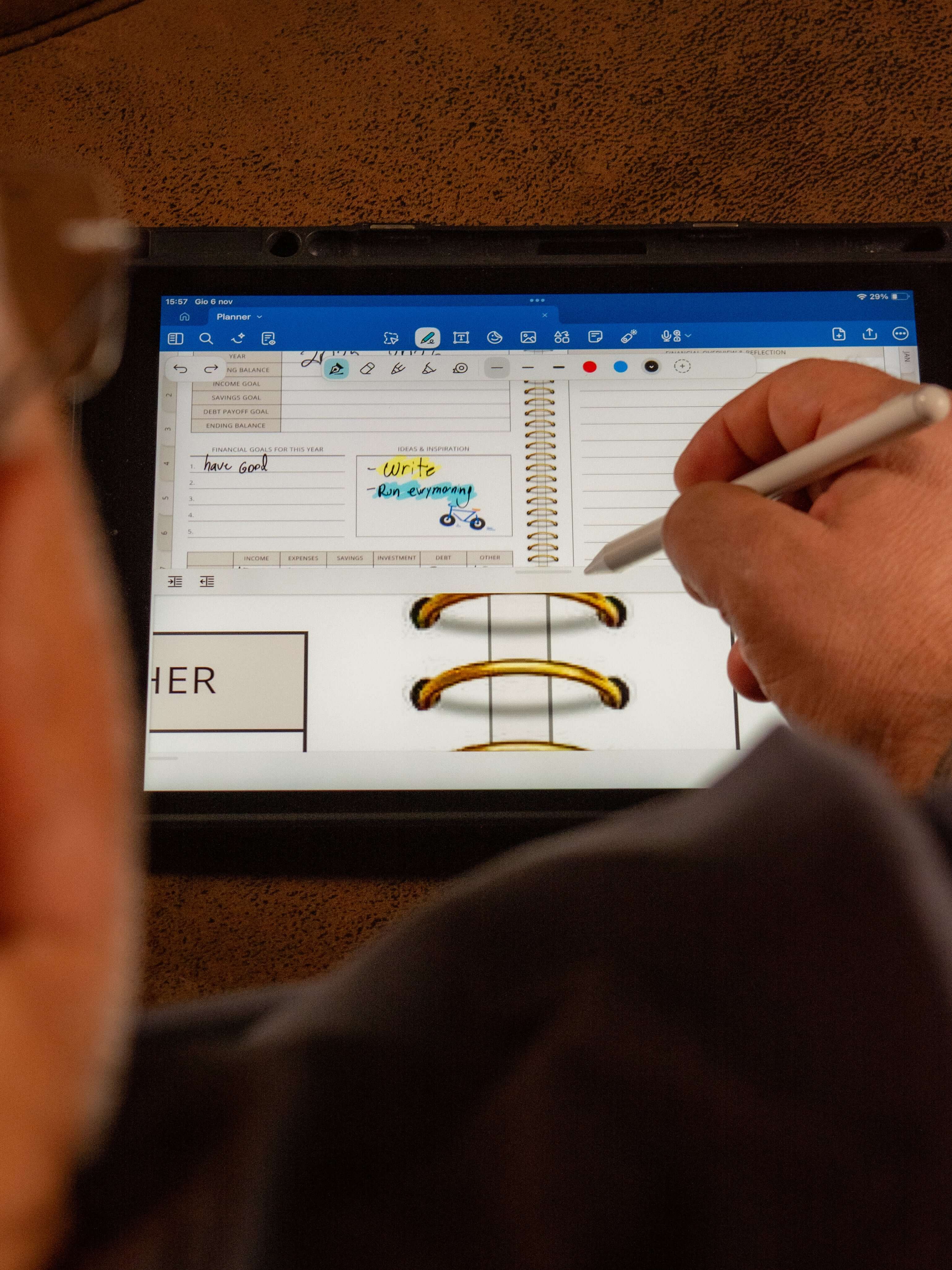 PLANNER MENSIL displayed on a tablet, ideal for planning and organizing daily tasks